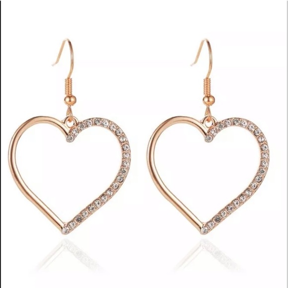 Jewelry - Gold Heart Earrings
